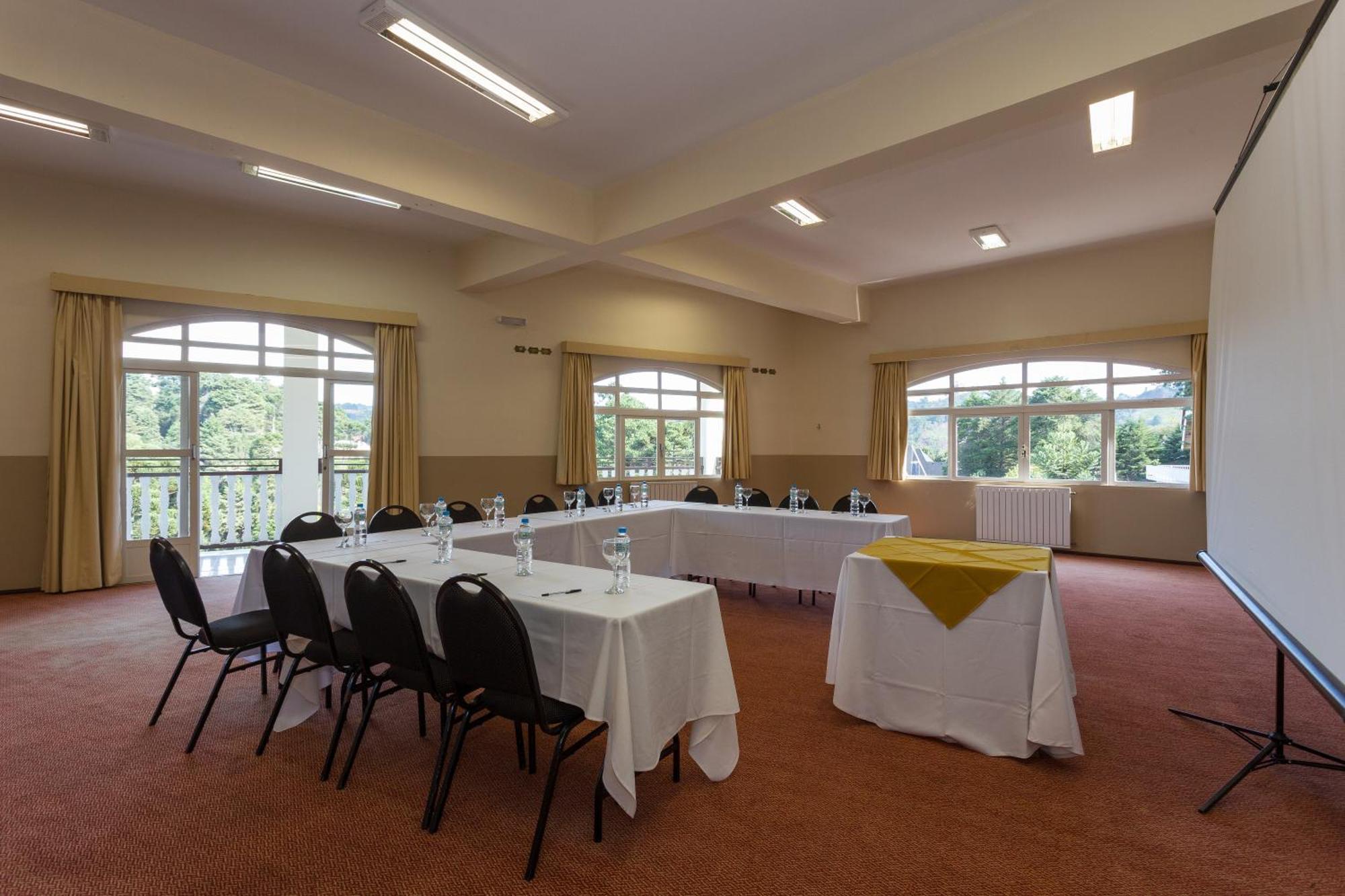 Hotel Leao Da Montanha Campos do Jordao Exterior photo
